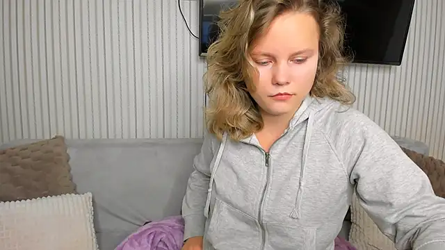 Snapshot of milalapka chatting on 10.11.25 milalapka online show from 10.11.25