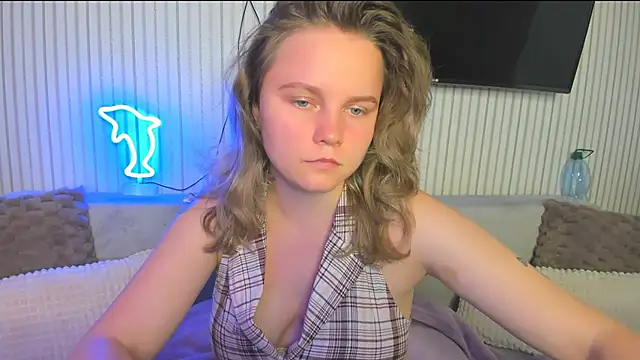 Snapshot of milalapka chatting on 10.13.25 milalapka online show from 10.13.25