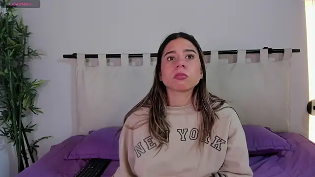 Rachell criss online show from 02.19.26