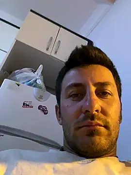 emredenizz07 online show from 10.07.25