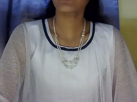 Snapshot of zara_Khan0 chatting on 09.17.25 zara Khan0 online show from 09.17.25