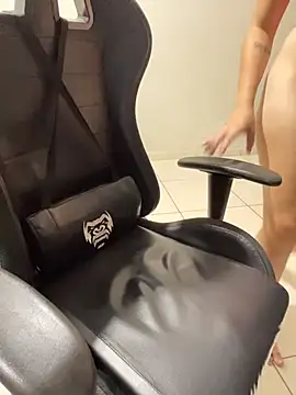 novinhacasada22 online show from 01.12.26