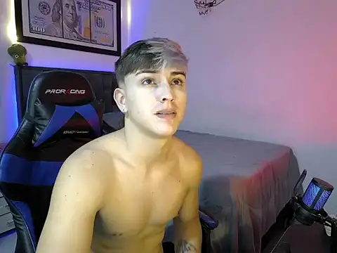 Justin trevor1 online show from 05.02.26