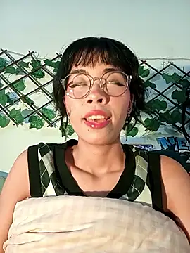 dolliette24 online show from 04.22.26