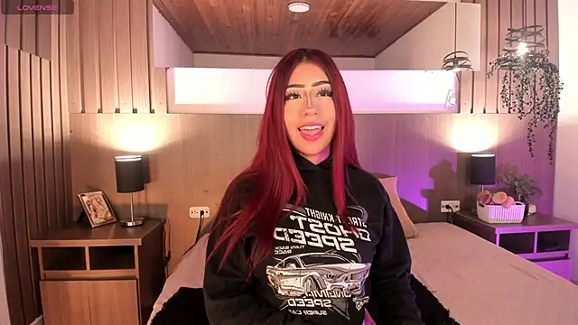 Snapshot of Violet_carson chatting on 05.18.26 Violet carson online show from 05.18.26