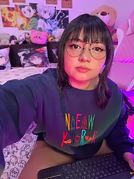 Snapshot of Lolii_Zoe chatting on 02.01.26 Lolii Zoe online show from 02.01.26