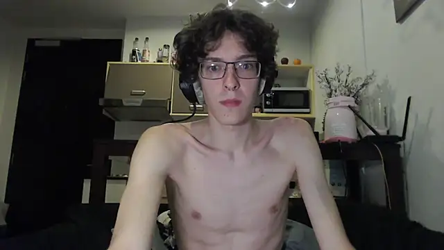 LovesomeCookie online show from 10.10.25