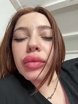 Hannah xBaby online show from 03.07.26