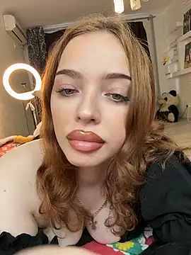 Hannah xBaby online show from 04.03.26