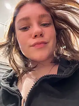 lucy-joy online show from 03.15.26