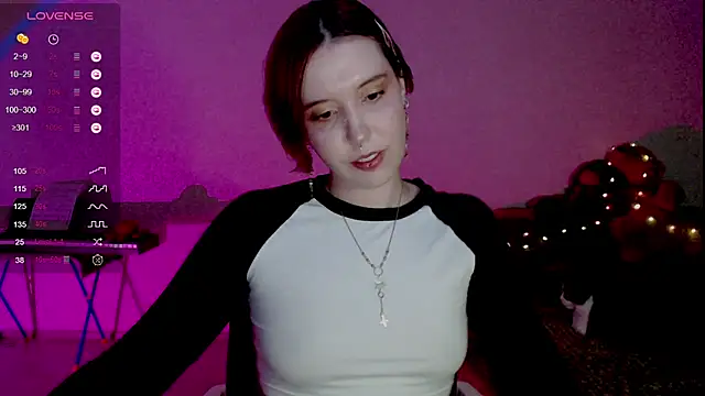 Snapshot of Ruby_Flame chatting on 10.14.25 Ruby Flame online show from 10.14.25