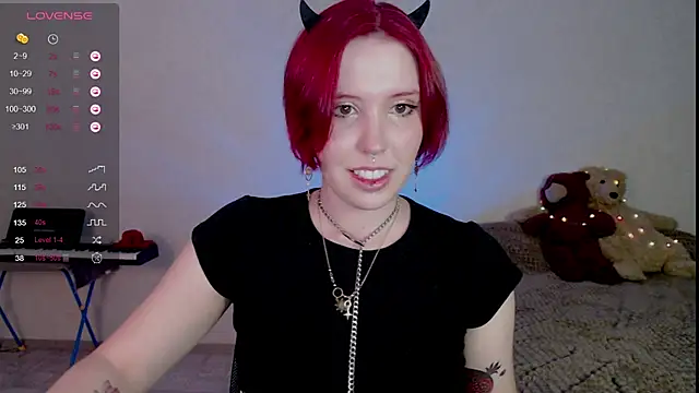 Snapshot of Ruby_Flame chatting on 10.25.25 Ruby Flame online show from 10.25.25