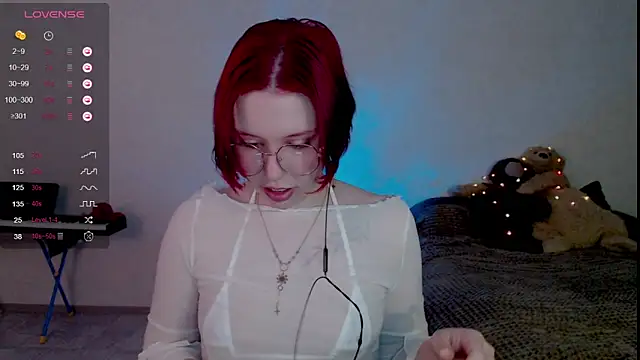 Snapshot of Ruby_Flame chatting on 10.27.25 Ruby Flame online show from 10.27.25