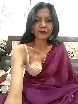 Yourhotsweetgirl online show from 11.19.25