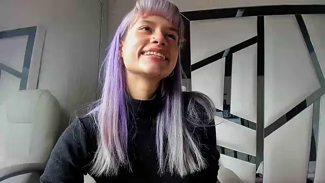 Snapshot of barbieambar chatting on 09.13.25 barbieambar online show from 09.13.25