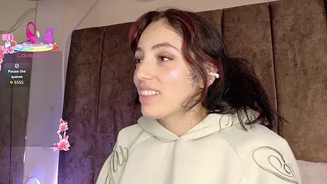 Megan  cole1 online show from 12.17.25