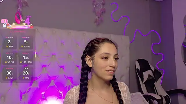 Megan  cole1 online show from 12.18.25