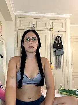 very licious online show from 09.15.25