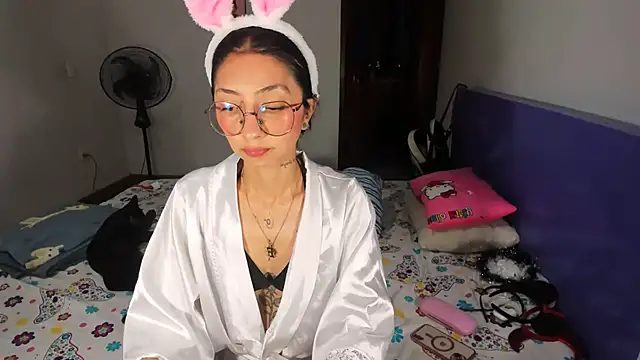 Anais lux online show from 03.17.26