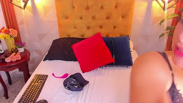 violet sweet19 online show from 04.14.26