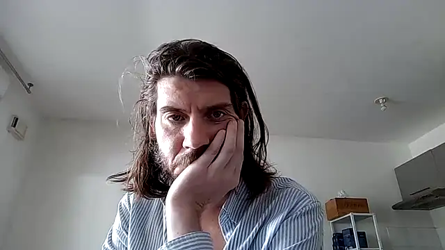 Snapshot of captainckring chatting on 06.08.26 captainckring online show from 06.08.26