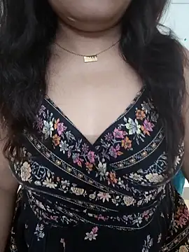 Snapshot of Aavya_007 chatting on 12.18.25 Aavya 007 online show from 12.18.25