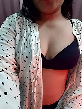 Snapshot of Aavya_007 chatting on 01.12.26 Aavya 007 online show from 01.12.26