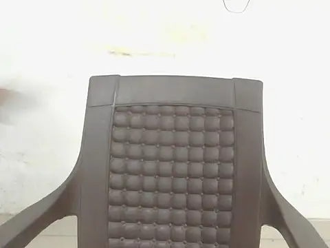 Snapshot of POOJA_199 chatting on 04.16.26 POOJA 199 online show from 04.16.26