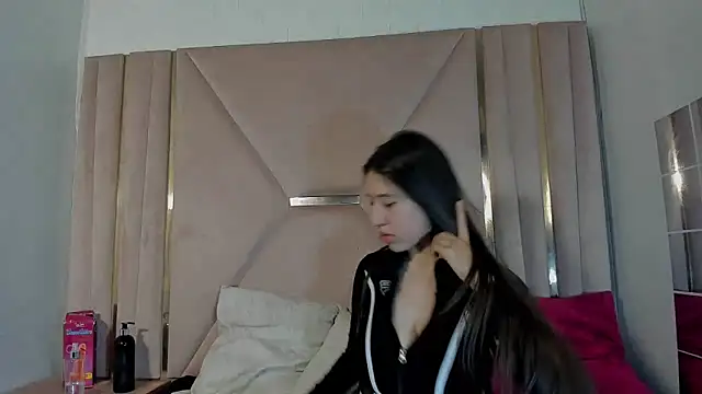 venusmorgan online show from 09.24.25