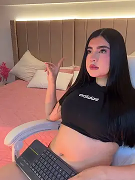 Sweety Nicole  online show from 05.22.26