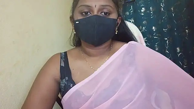 Snapshot of Pavani-Sexy chatting on 06.03.26 Pavani-Sexy online show from 06.03.26