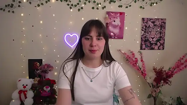 Amanda Bright  online show from 05.12.26