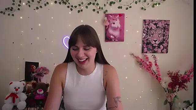Snapshot of Amanda_Bright_ chatting on 07.07.26 Amanda Bright online show from 07.07.26