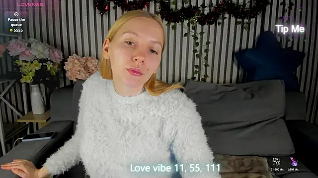 Snapshot of Anna_Chelsea chatting on 01.14.26 Anna Chelsea online show from 01.14.26