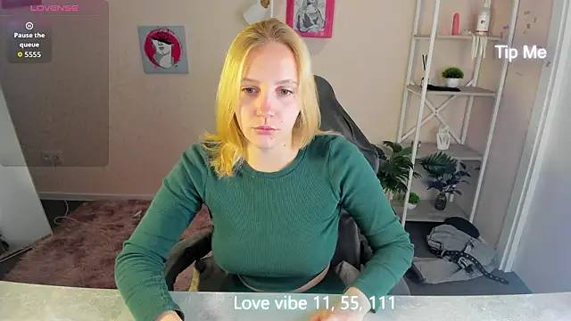 Anna Chelsea online show from 02.17.26