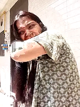 Trisha 71 online show from 09.12.25