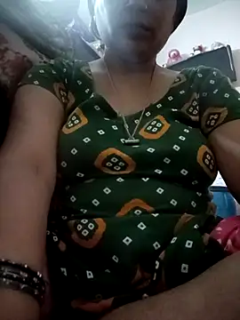 Snapshot of Trisha_71 chatting on 05.03.26 Trisha 71 online show from 05.03.26
