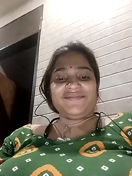 Snapshot of Trisha_71 chatting on 05.07.26 Trisha 71 online show from 05.07.26