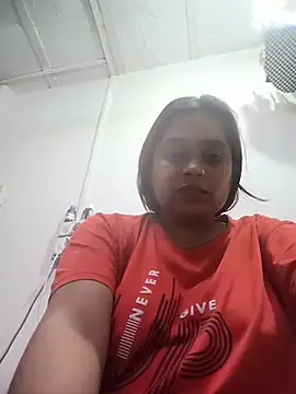 Snapshot of Trisha_71 chatting on 05.17.26 Trisha 71 online show from 05.17.26