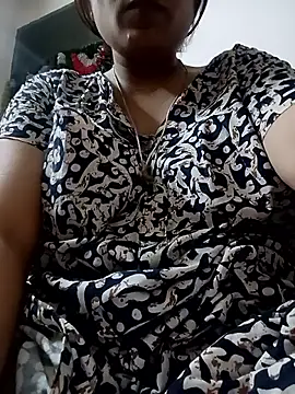 Snapshot of Trisha_71 chatting on 06.08.26 Trisha 71 online show from 06.08.26