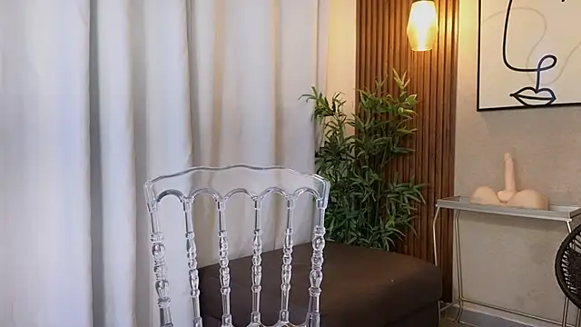 Snapshot of Lia_Mar_ chatting on 10.09.25 Lia Mar online show from 10.09.25