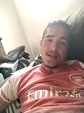 Snapshot of Boragozarvem chatting on 10.19.25 Boragozarvem online show from 10.19.25