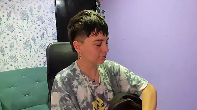  Hannah Hot online show from 10.21.25