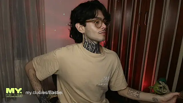 Mihail leroy online show from 04.10.26