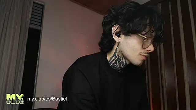 Mihail leroy online show from 04.11.26