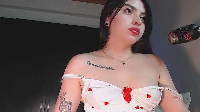 miaabroown online show from 09.11.25