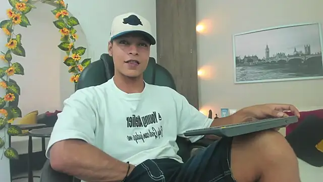 Ricky Owens1 online show from 11.25.25