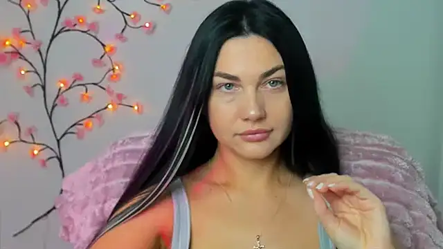 Lune Moon online show from 12.02.25