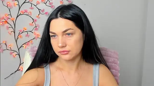 Lune Moon online show from 12.05.25