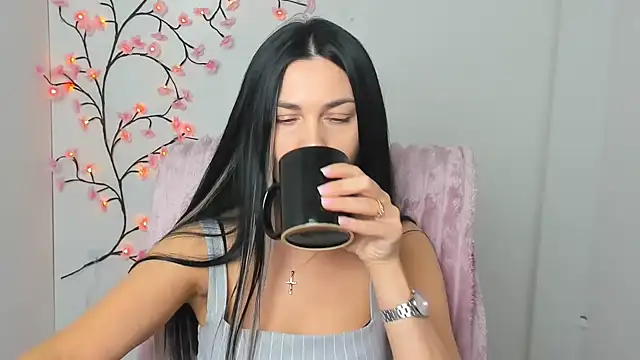 Lune Moon online show from 02.24.26